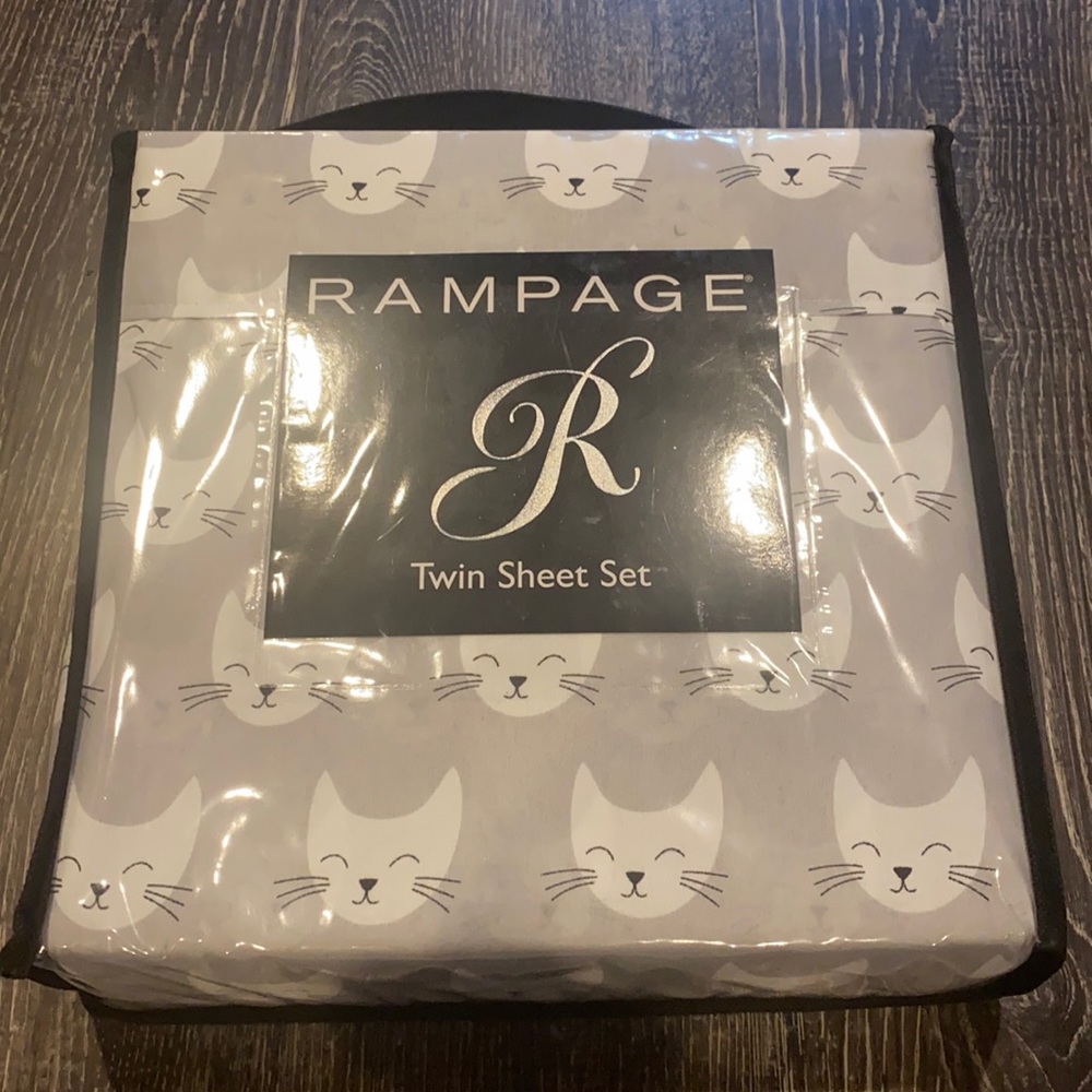 Rampage Kitty Sheets